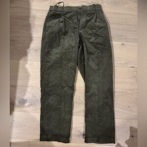 NWOT Uniqlo trousers
